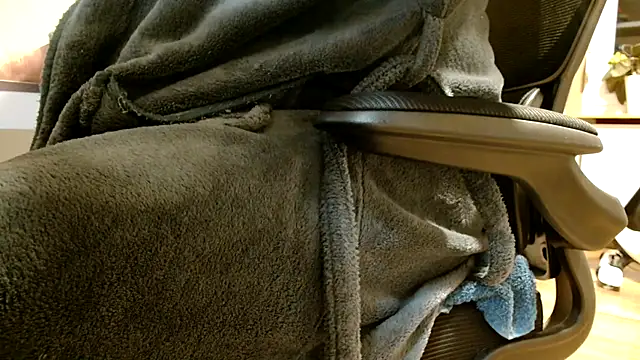 suedel65 online show from November 12, 4:46 am