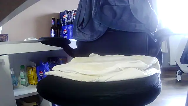 suedel65 online show from February 5, 2:33 pm