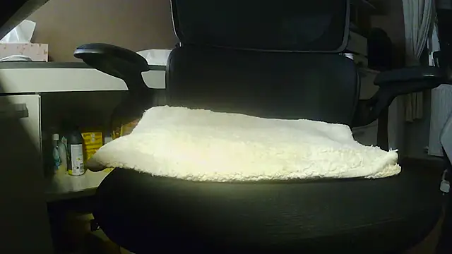 suedel65 online show from April 3, 2:53 am