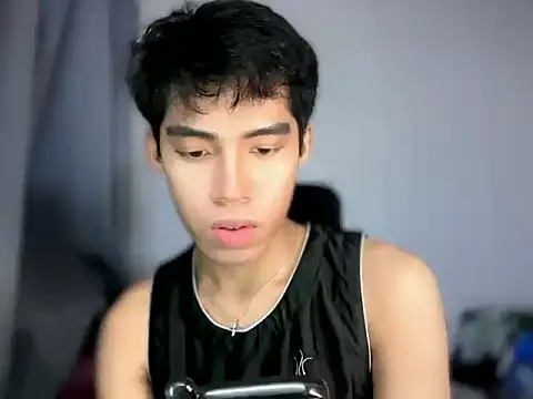Lightjt04 online show from May 8, 8:03 pm