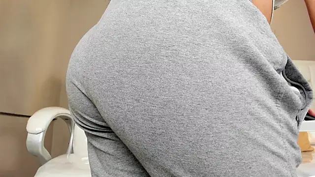  BunnyNaugthy online show from September 10, 12:05 pm