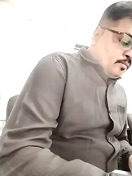 Desi Londa 143 online show from October 7, 4:09 am