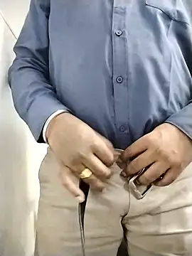 Desi Londa 143 online show from July 31, 9:41 am