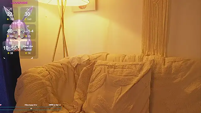 bunnycuteshy online show from October 28, 2:42 pm