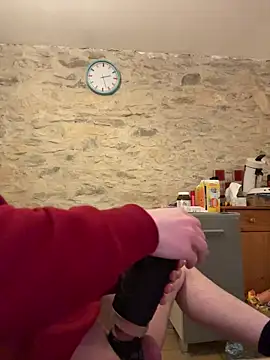 Snapshot of yann2392 chatting on March 27, 7:02 pm yann2392 online show from March 27, 7:02 pm