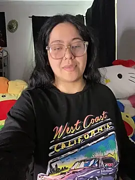 MsConejitaa online show from February 11, 1:20 pm