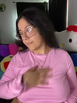 MsConejitaa online show from February 18, 7:30 pm