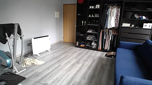 Snapshot of samricci21 chatting on November 10, 1:43 pm samricci21 online show from November 10, 1:43 pm