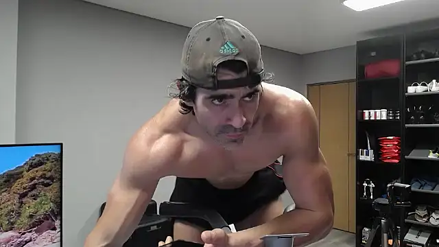 Snapshot of samricci21 chatting on December 17, 9:21 pm samricci21 online show from December 17, 9:21 pm