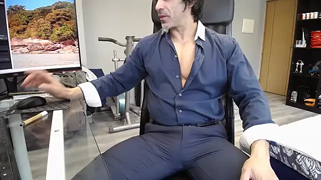 Snapshot of samricci21 chatting on December 18, 9:37 am samricci21 online show from December 18, 9:37 am