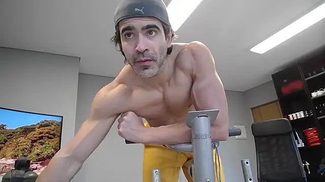 Snapshot of samricci21 chatting on December 19, 10:22 am samricci21 online show from December 19, 10:22 am