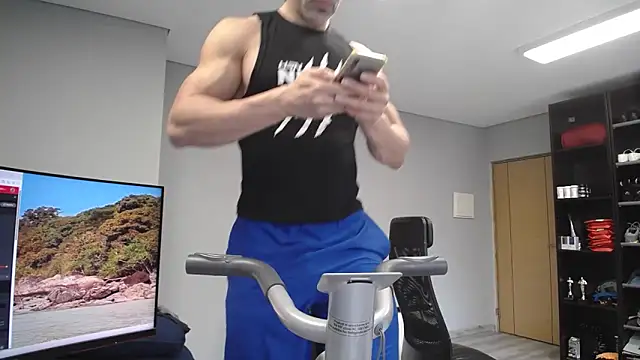 Snapshot of samricci21 chatting on December 20, 10:11 am samricci21 online show from December 20, 10:11 am