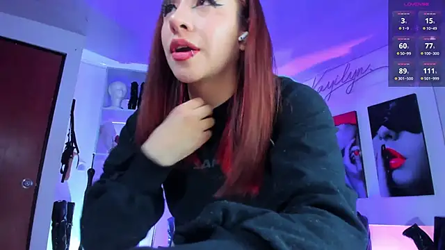 kayilyn online show from September 24, 11:35 am