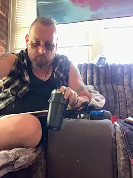 Littledick007007 online show from May 16, 4:28 pm