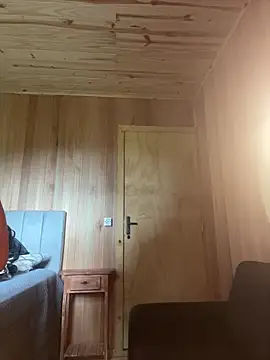 AliceStone19 online show from April 7, 5:24 pm