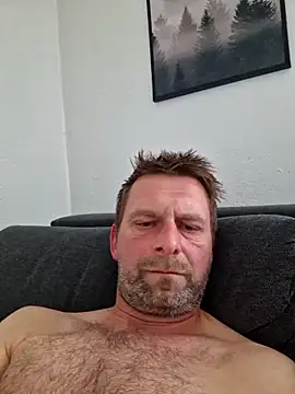 Mjn34 online show from May 11, 4:04 pm
