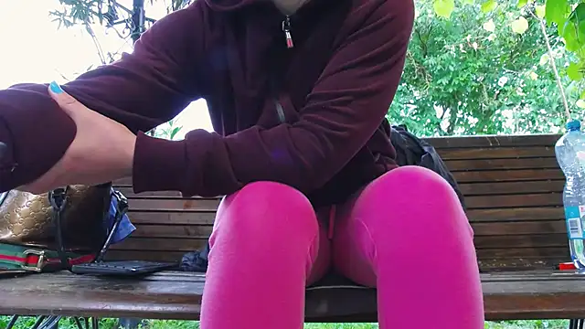 SquirtyMellissaLabia online show from June 4, 6:19 am