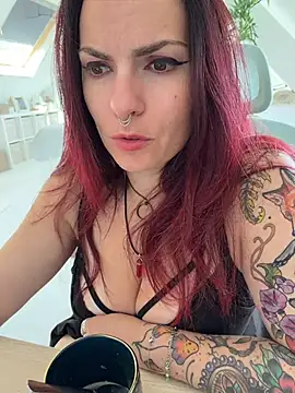 LunaMoongirl online show from July 19, 2:54 pm