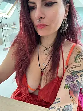LunaMoongirl online show from July 30, 10:25 am