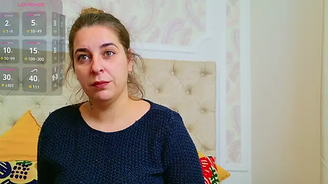 KarinaNoir online show from October 7, 4:09 am