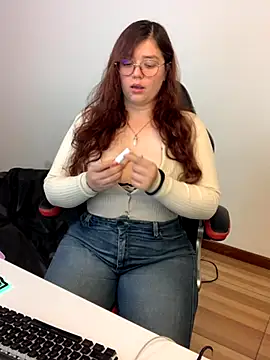 kayortiiz online show from September 13, 2:11 am