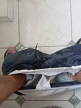 mickzizi online show from July 24, 7:28 am
