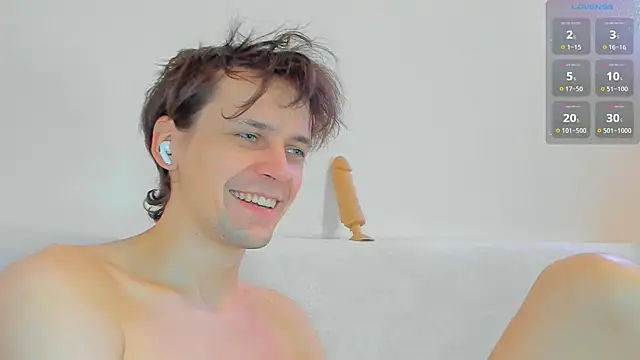 Jasper Sun online show from February 4, 9:20 pm