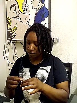 Snapshot of markquanna chatting on July 15, 4:29 am markquanna online show from July 15, 4:29 am