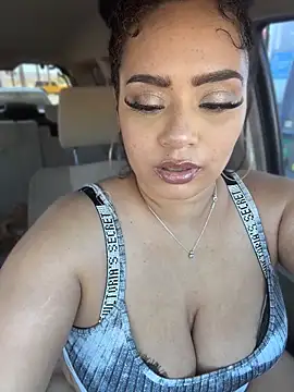 Snapshot of CarmelaAnthony chatting on June 20, 8:55 pm CarmelaAnthony online show from June 20, 8:55 pm