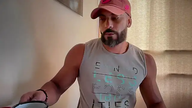 romeolovedark online show from March 13, 2:45 pm