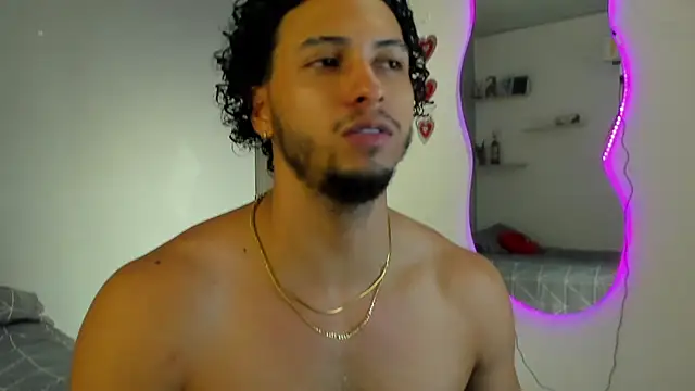 Kris Khalifa69 online show from February 19, 2:18 am