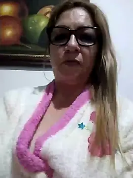 gisela27 online show from March 7, 2:46 am