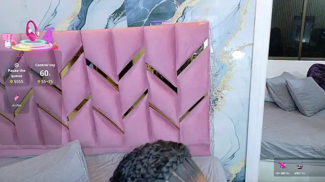 hornyhousekeeper  online show from September 29, 12:43 pm