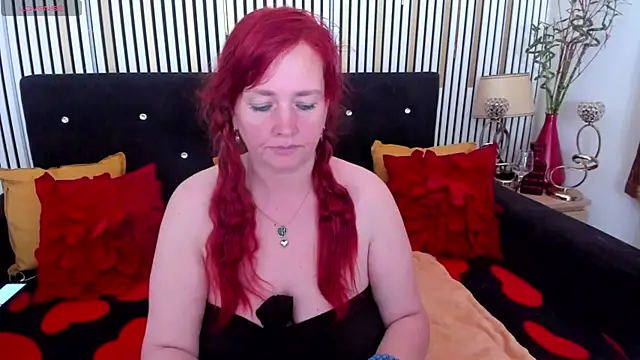 Snapshot of SinFulTitsDD chatting on July 1, 1:02 pm SinFulTitsDD online show from July 1, 1:02 pm