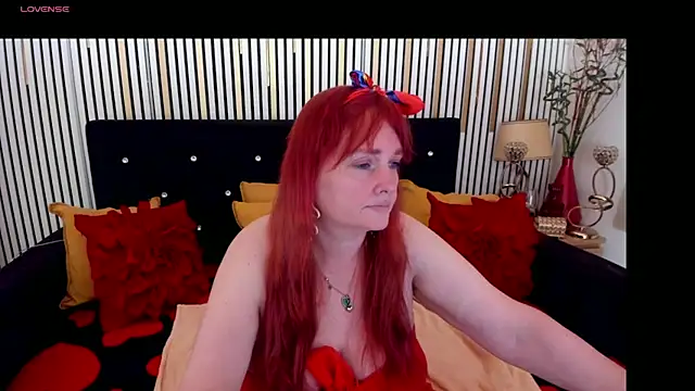 Snapshot of SinFulTitsDD chatting on July 10, 1:14 pm SinFulTitsDD online show from July 10, 1:14 pm