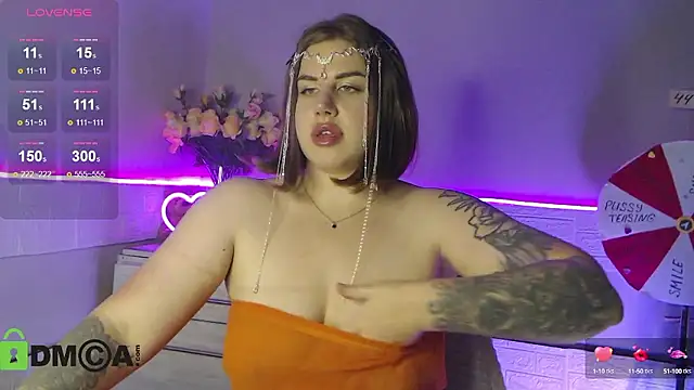 Snapshot of Emma_meii chatting on December 2, 5:59 pm Emma meii online show from December 2, 5:59 pm