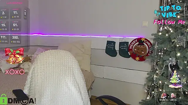 Snapshot of Emma_meii chatting on January 4, 2:46 pm Emma meii online show from January 4, 2:46 pm