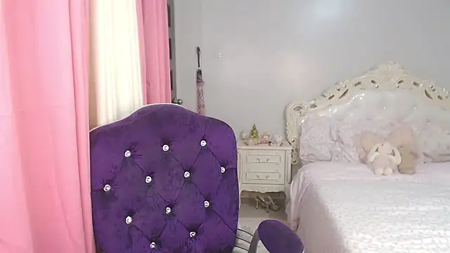 xSexynineDollx online show from July 10, 1:32 am