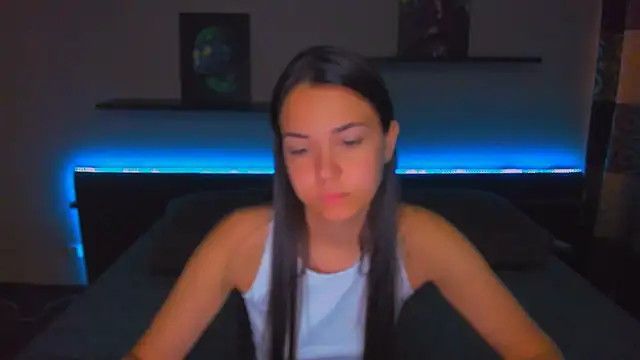 Snapshot of AlexaBarkley chatting on June 23, 12:30 am AlexaBarkley online show from June 23, 12:30 am