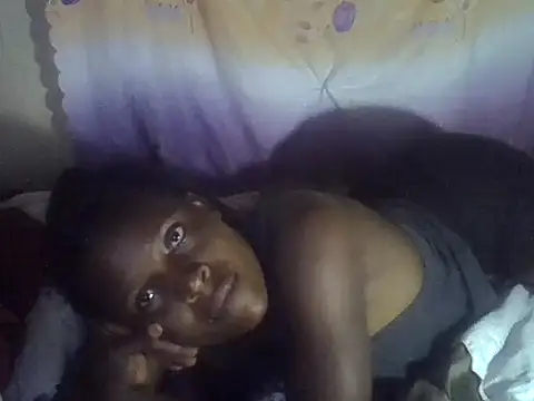 Snapshot of cute-shamza chatting on June 6, 8:19 am cute-shamza online show from June 6, 8:19 am