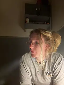 stormyybabe online show from July 10, 6:17 am