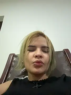 Snapshot of Noxarcane chatting on January 12, 2:28 am Noxarcane online show from January 12, 2:28 am