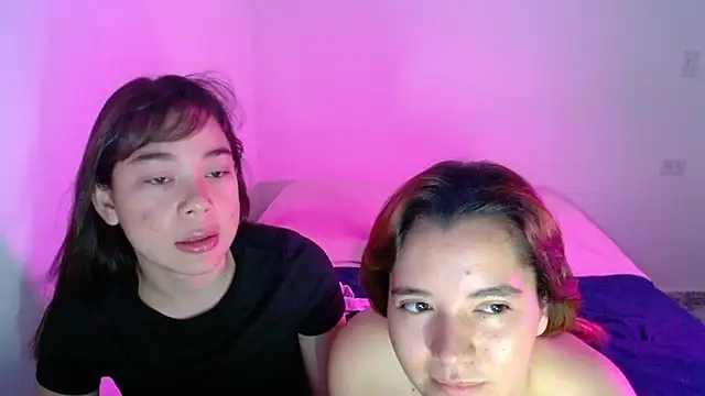 Snapshot of Gretten_wright chatting on October 31, 4:30 pm Gretten wright online show from October 31, 4:30 pm