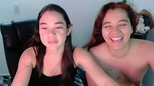 Snapshot of Gretten_wright chatting on December 19, 11:01 pm Gretten wright online show from December 19, 11:01 pm