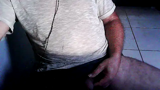 eduar570 online show from April 2, 9:29 am