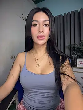 Snapshot of Jasmine_Elcock chatting on July 21, 3:47 pm Jasmine Elcock online show from July 21, 3:47 pm