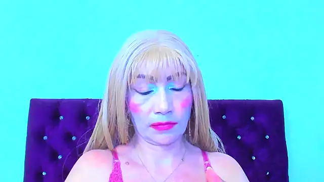 almabeckelt online show from October 6, 8:28 pm