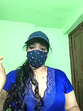 yourtina online show from May 19, 6:36 pm