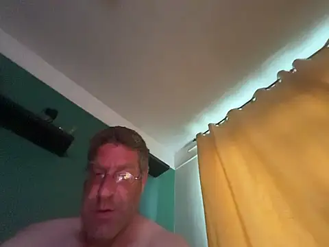 bigboy6880 online show from July 14, 4:39 am