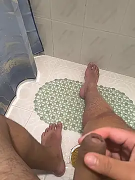 camilo0976 online show from February 14, 5:04 am